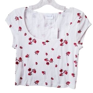 Urban Outfitters Strawberry Print Cropped Top